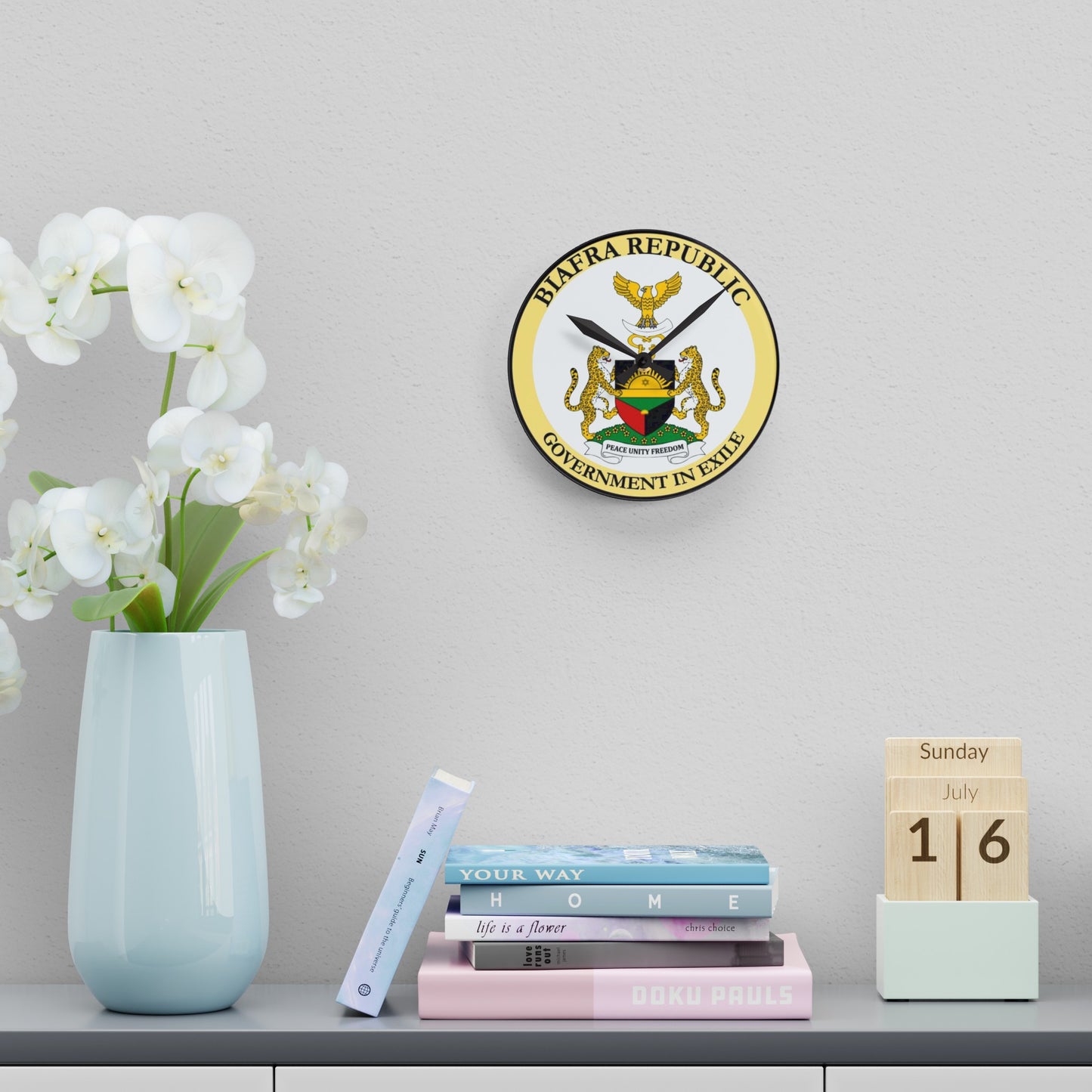 BRGIE Acrylic Wall Clock